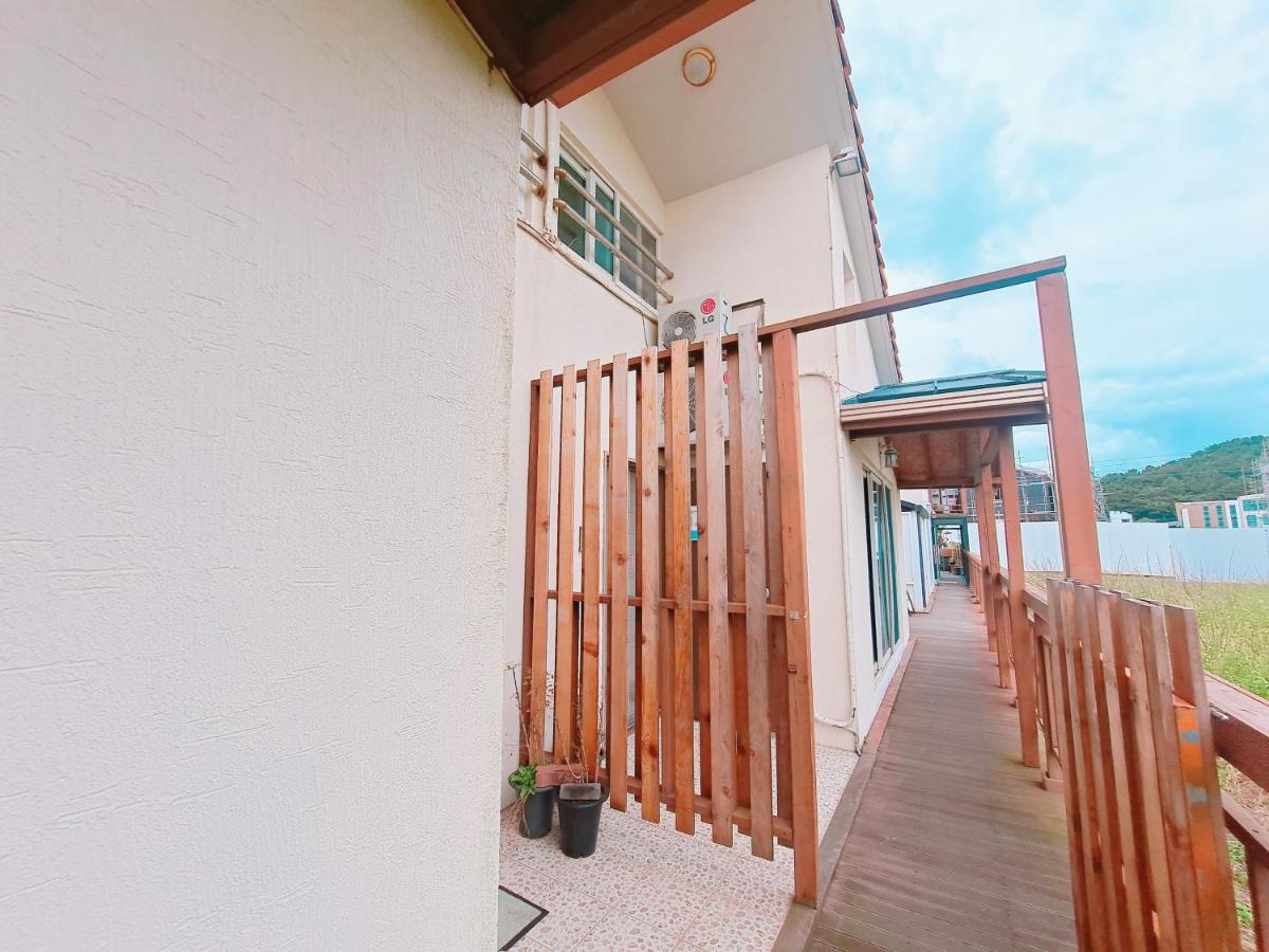 Jeju Gillime Pension Ngoại thất bức ảnh